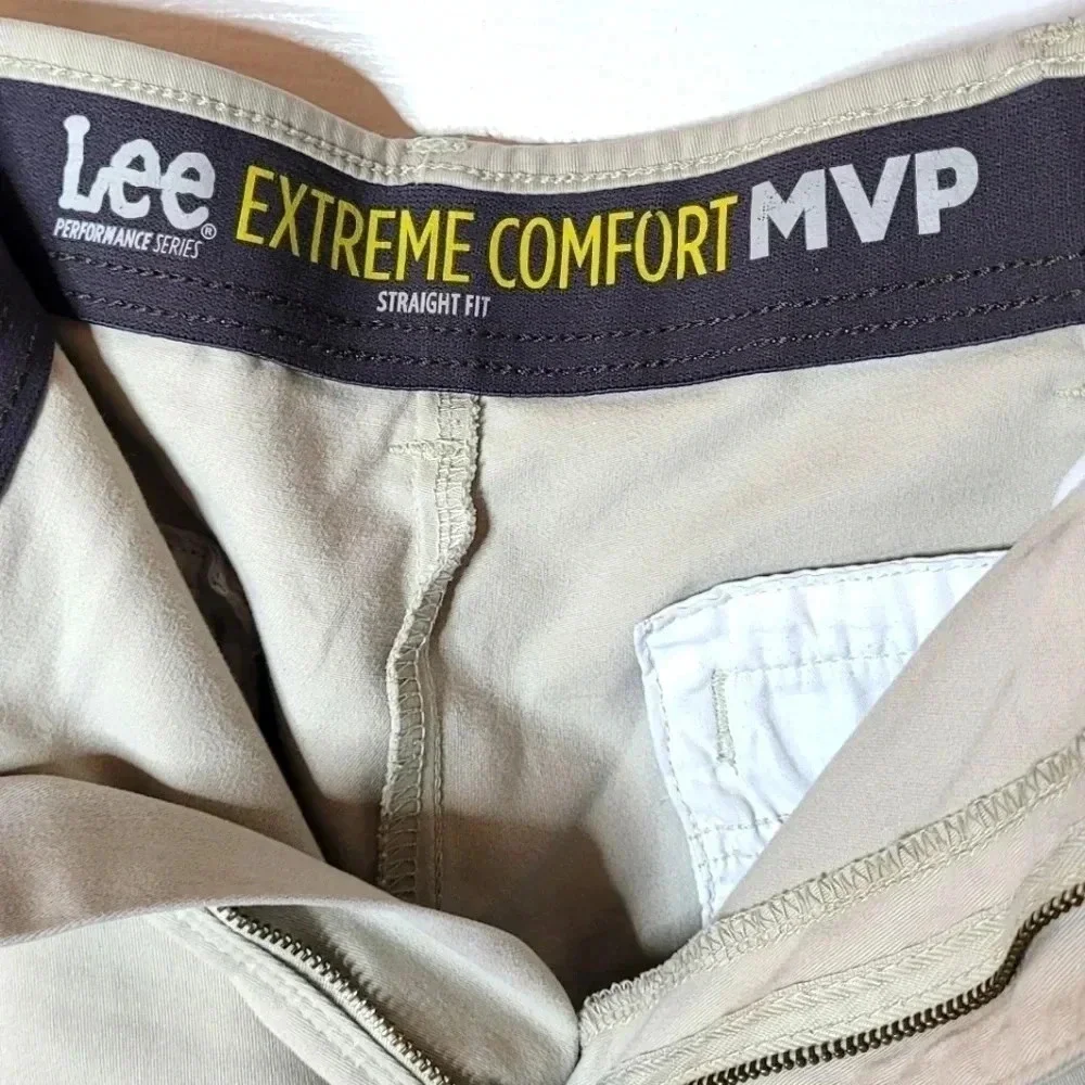 Lee Extreme Comfort MVP Straight Fit
